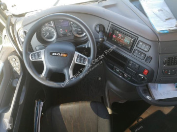 Cabeza tractora DAF