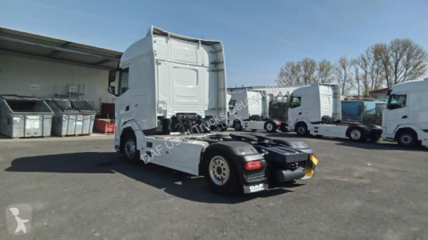 Cabeza tractora DAF