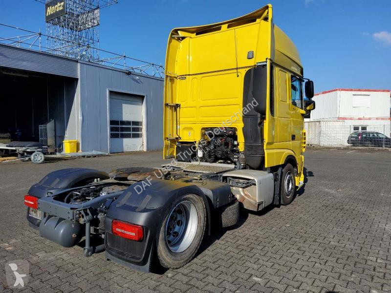 Traktor DAF 450 FT LOW DECK 4X2