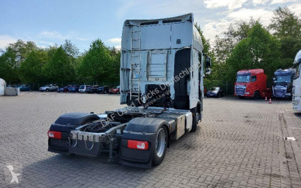 Traktor DAF XF 530 FT LOW DECK 4X2