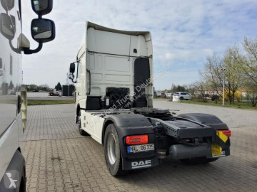 Cabeza tractora DAF