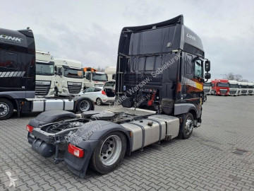 Cabeza tractora DAF