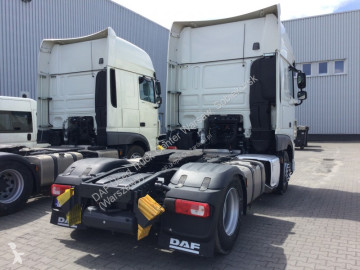Cabeza tractora DAF