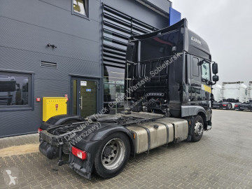Cabeza tractora DAF