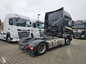 Cabeza tractora DAF