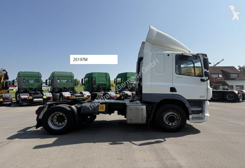 Traktor DAF CF400