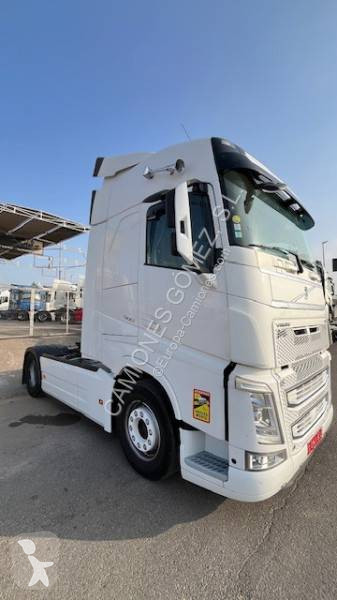 Cabeza tractora Volvo