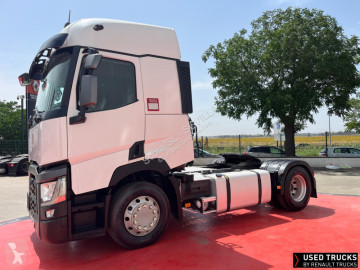 Trattore Stradale Prodotti pericolosi / adr Renault