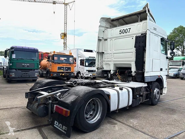 Tracteur DAF 105460 SPACECAB (4 IDENTICAL UNITS...