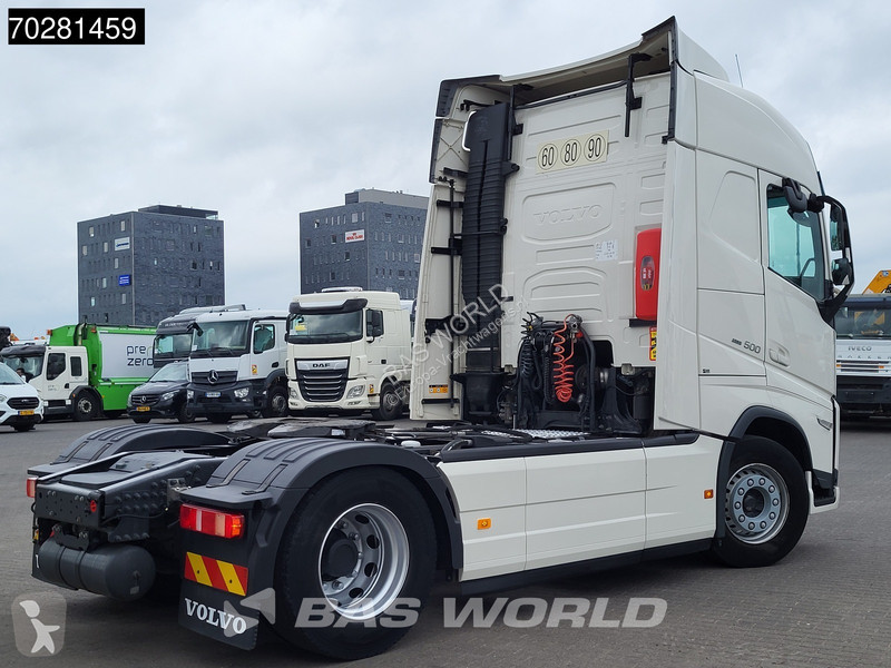 Trekker Volvo 500 898 4X2 VEB+ I-ParkCool...