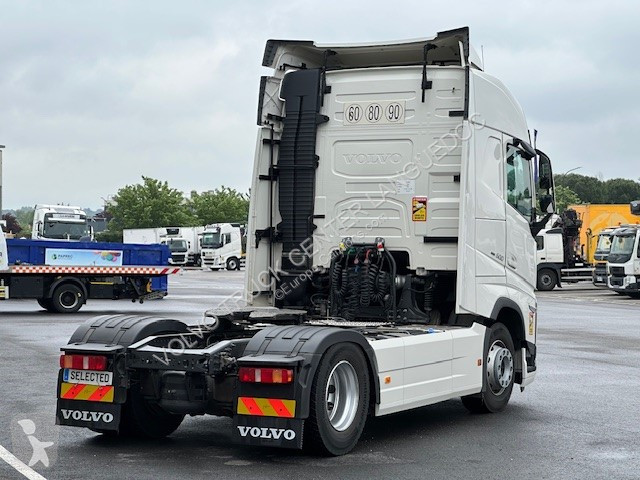Traktor Volvo 500 I-SAVE TC GLOBE