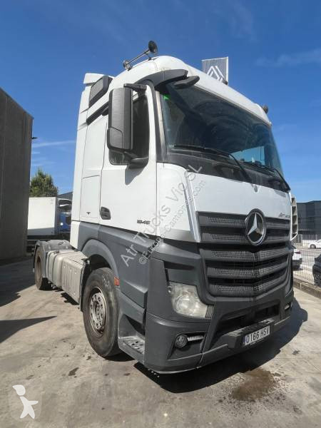 Tractor Mercedes