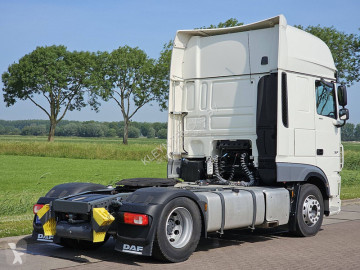 Cabeza tractora DAF
