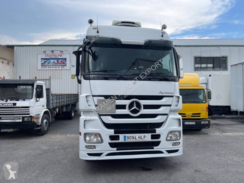 Traktor Mercedes