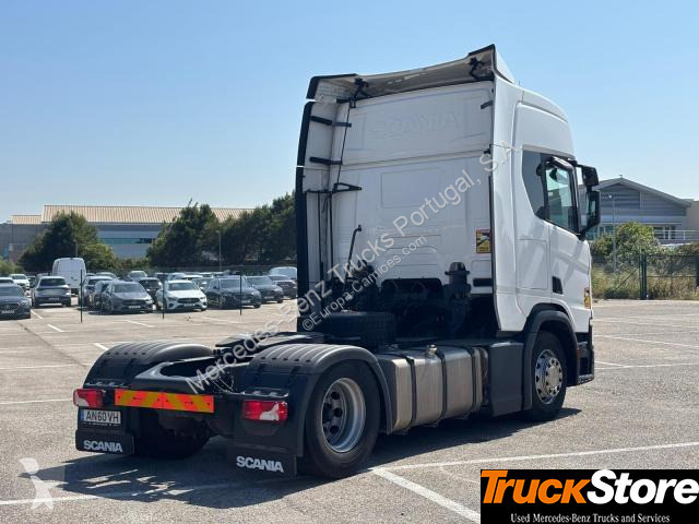 Traktor Scania 450