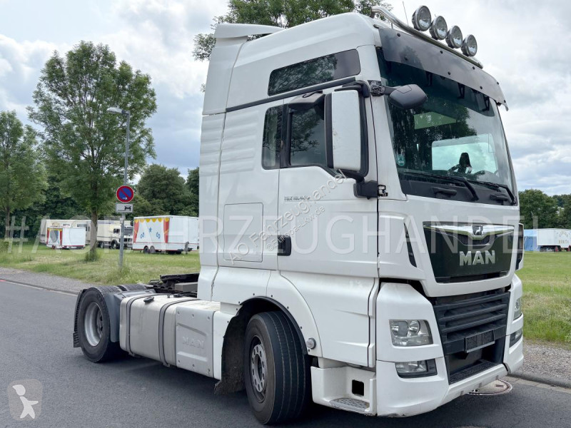 Traktor MAN 18.460 - Intarder - Standklima -...