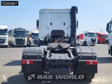 Traktor Mercedes