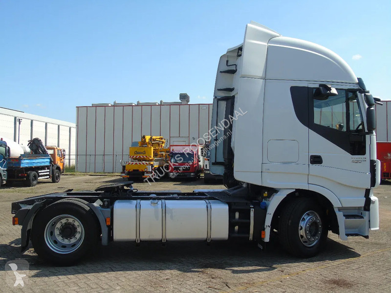 Traktor Iveco 420 + EURO 6 + 580KM