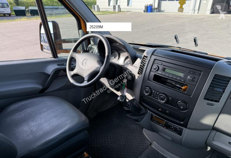 Traktor Mercedes 519 CDI 4x4 Sattelschlepper /...