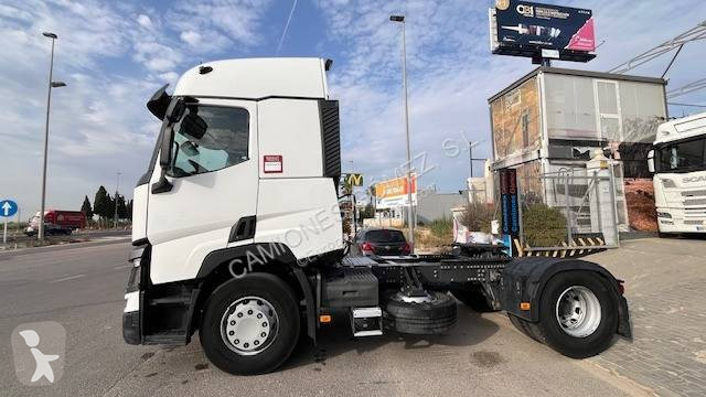 Traktor Renault