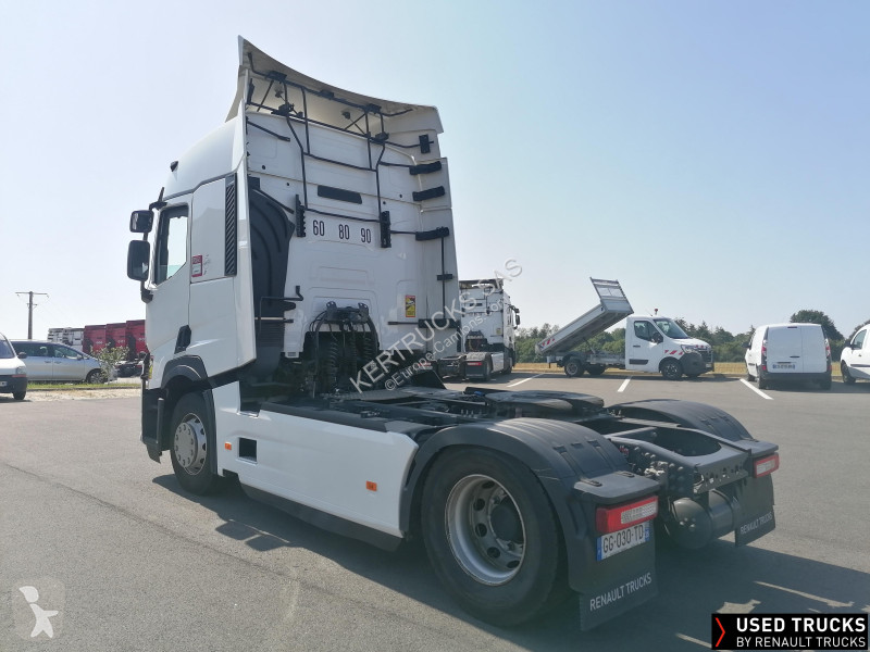 Tractor Renault