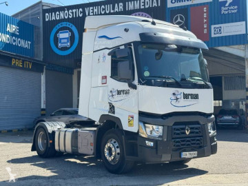 Cabeza tractora productos peligrosos / ADR Renault