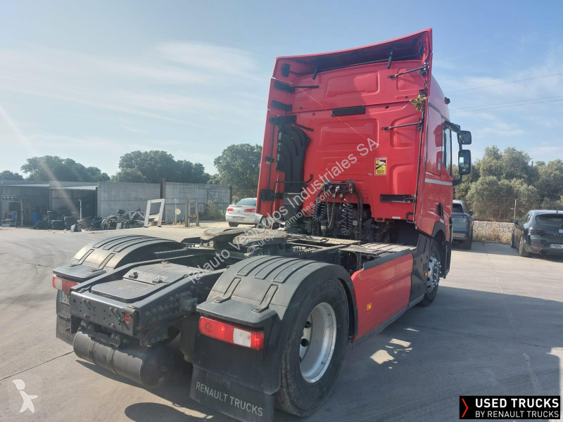 Traktor Renault