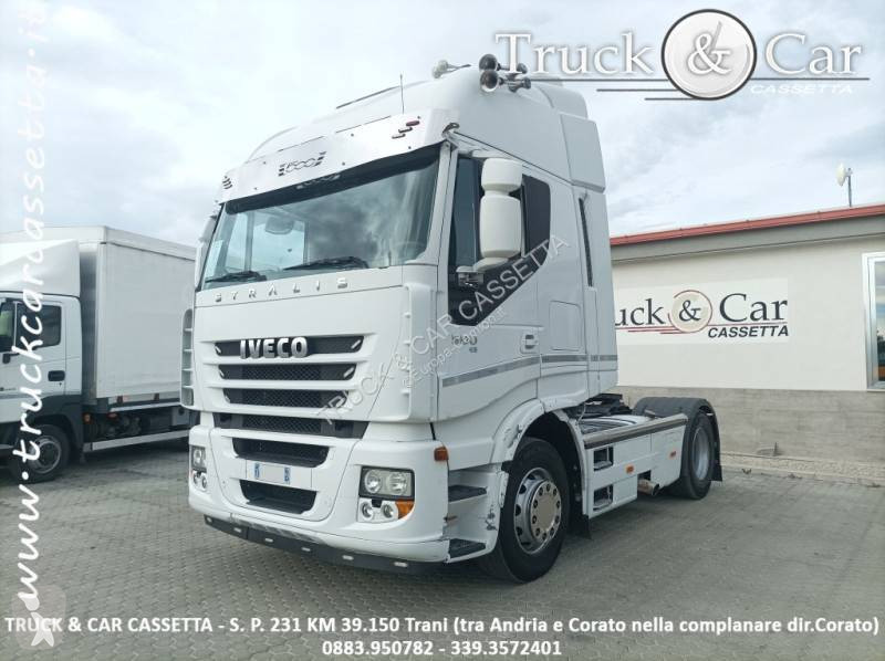 Traktor Iveco