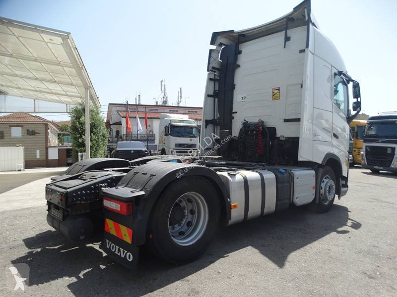 Traktor Volvo