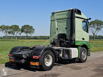 Traktor Mercedes