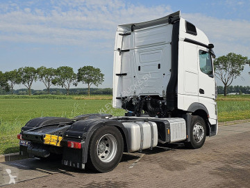 Tracteur Mercedes