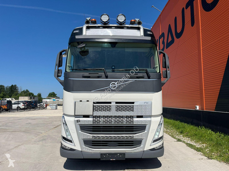 Tahač Volvo 500 6x2 GLOBE XL / HYDRAULICS /...
