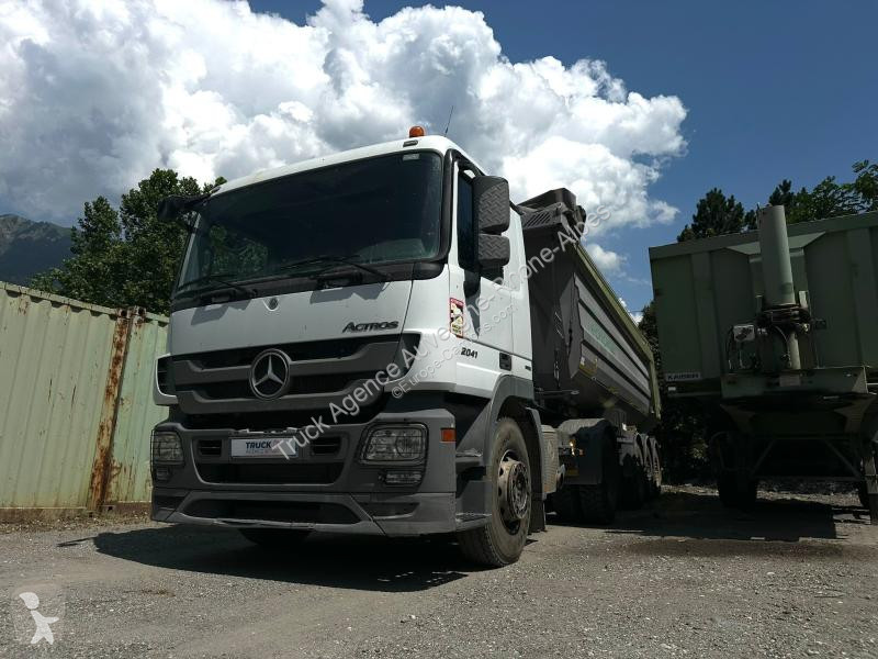 Tracteur Mercedes 2041