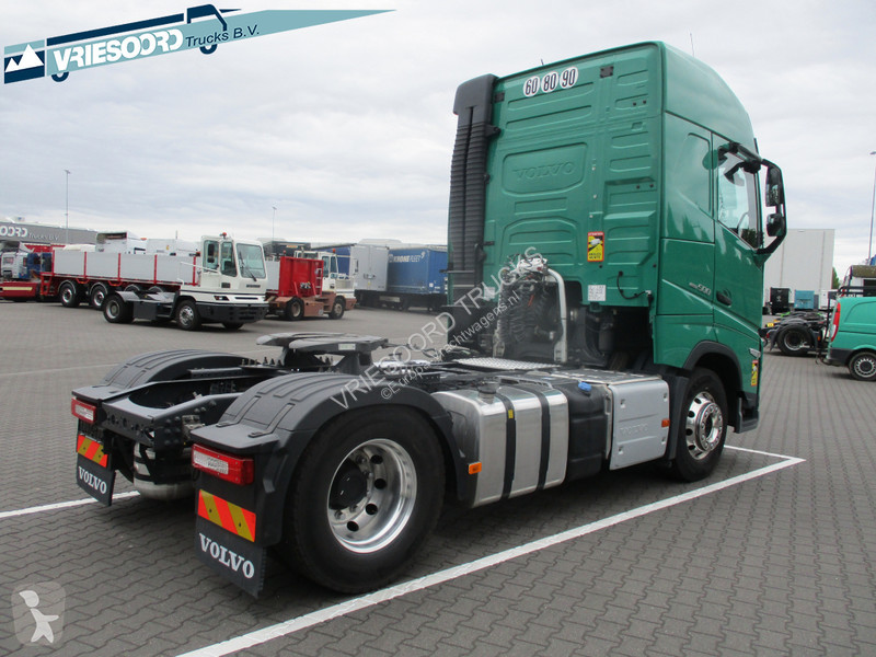 Traktor Volvo 500 PK