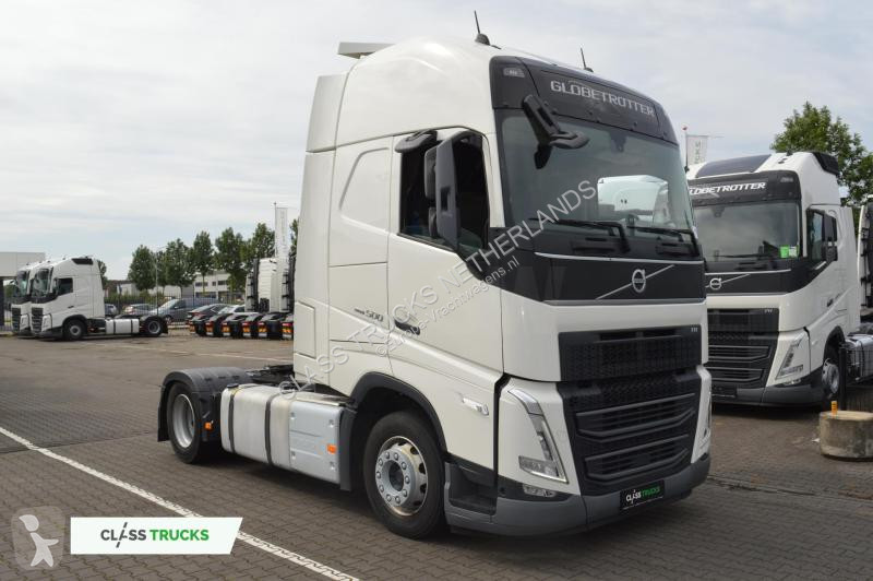 Tahač Volvo 500 Globetrotter XL Varios