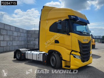Tracteur Iveco