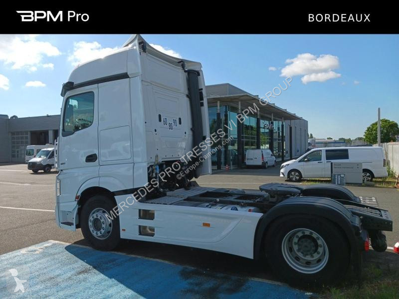 Tracteur Mercedes II 1851 LS 4x2