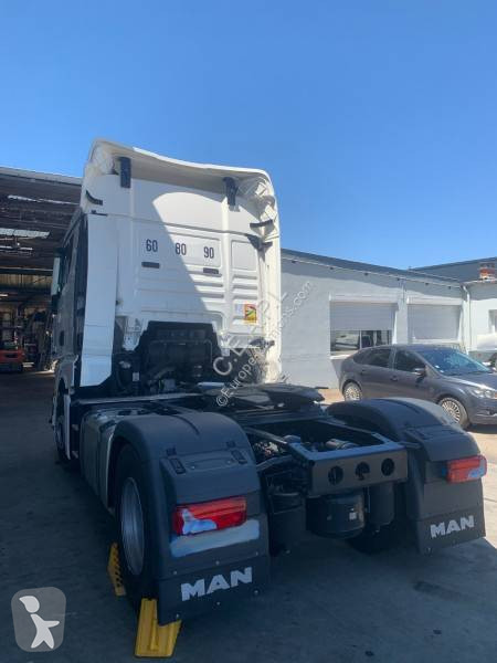 Traktor MAN