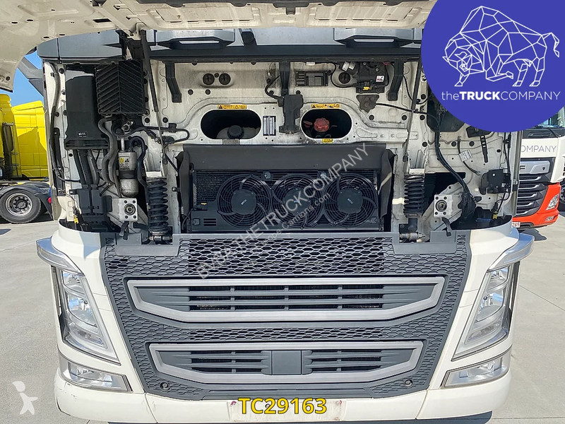 Tahač Volvo FH