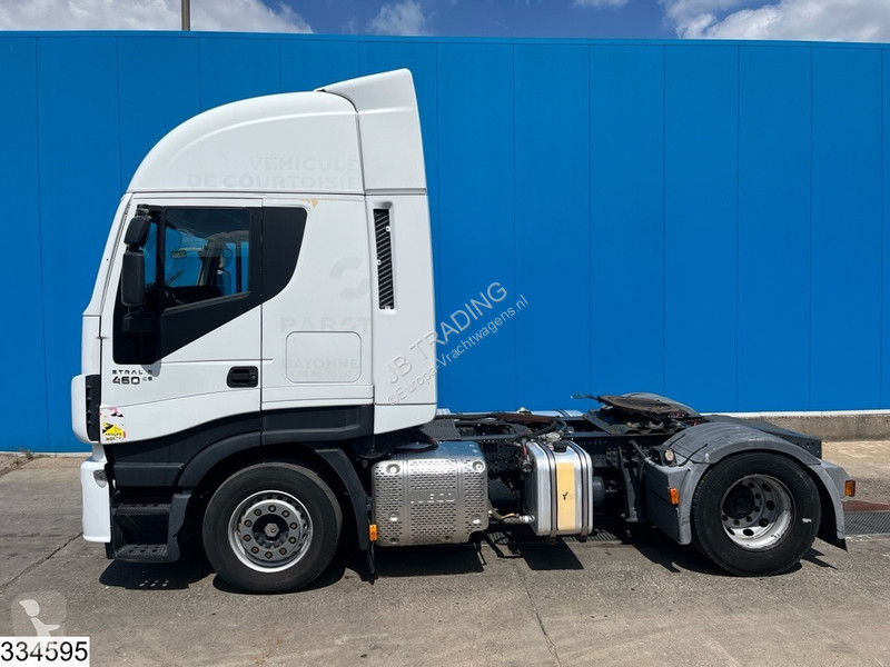 Trekker Iveco 460 EURO 6, Retarder, Hydraulics