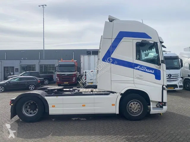 Traktor Volvo 13460 XL cabine, euro 6 , full...