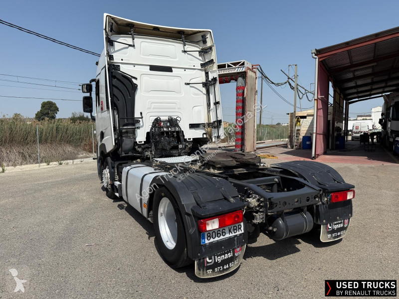 Traktor Renault