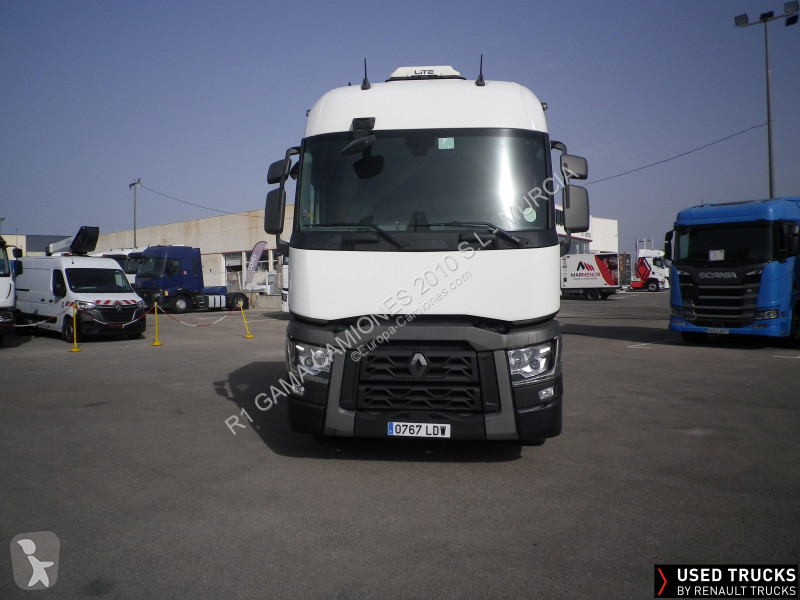 Traktor Renault