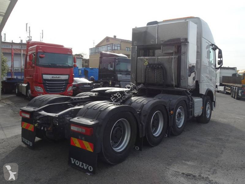 Traktor Volvo 650