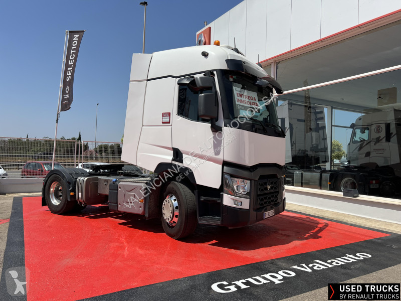Traktor Renault
