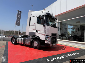 Trattore Stradale Prodotti pericolosi / adr Renault