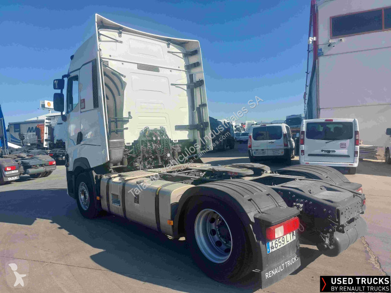 Traktor Renault