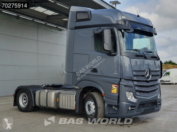 Traktor Mercedes