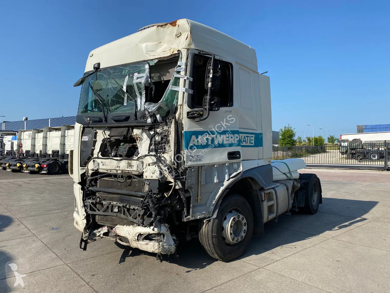 Tahač DAF 106460 SC / Damaged / Stand Airco