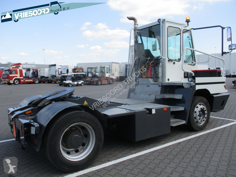 Tractor Terberg in nieuwstaat